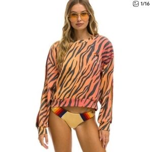 NWT Aviator Nation Unisex Orange Tiger 5 Velvet Stripe Relaxed Fit Crew Large